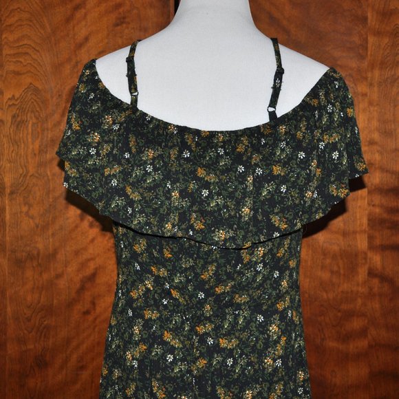 Mossimo Dark Green Floral Off Shoulder Flutter Sleeve Sun Dress Size L - Picture 3 of 9